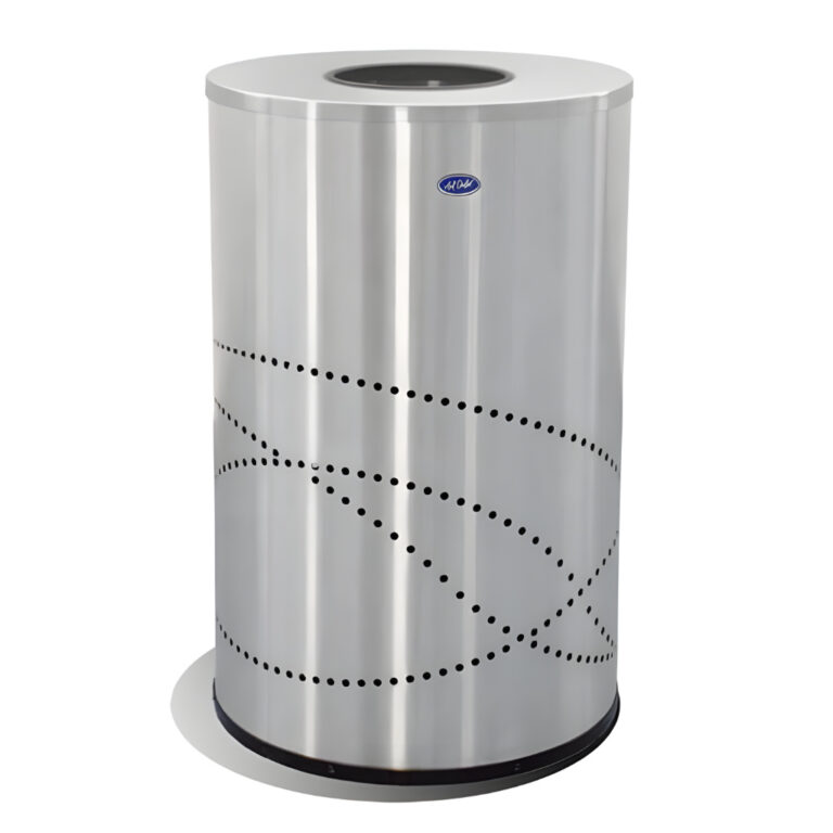 Bote de basura jumbo con tapa perforada de 150 litros modelo 615211, contenedor cilíndrico en acero inoxidable pulido con cuerpo decorativo punzonado, tapa metálica con abertura circular central, cinturón interno para sujetar la bolsa y base plástica rígida para interiores de alto tráfico.