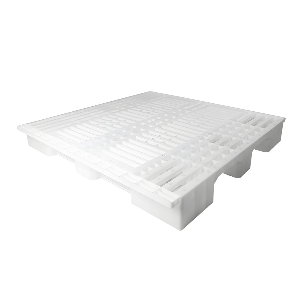 Tarima plástica tipo Europeo blanca 130 x 110 x 14.5 cm, grado alimenticio, 1,000 kg dinámica para cargas químicas y alimentarias.